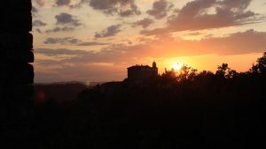 poggio delle ginestre bed & breakfast b&b vacancies house langhe piemonte piedmont italy